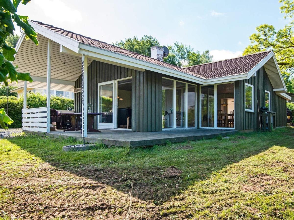 4 Person Holiday Home In B Rkop Borkop Bagian luar foto