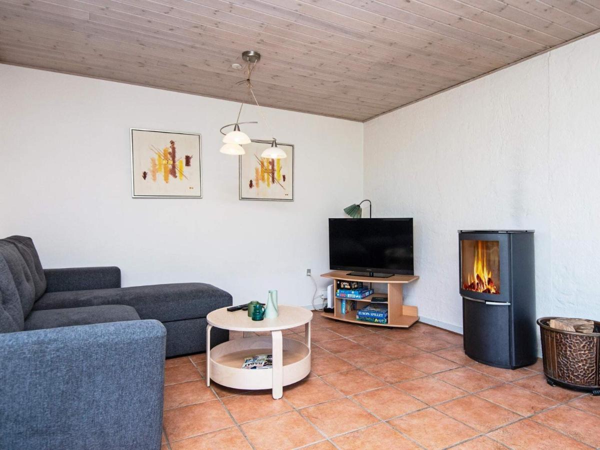 4 Person Holiday Home In B Rkop Borkop Bagian luar foto