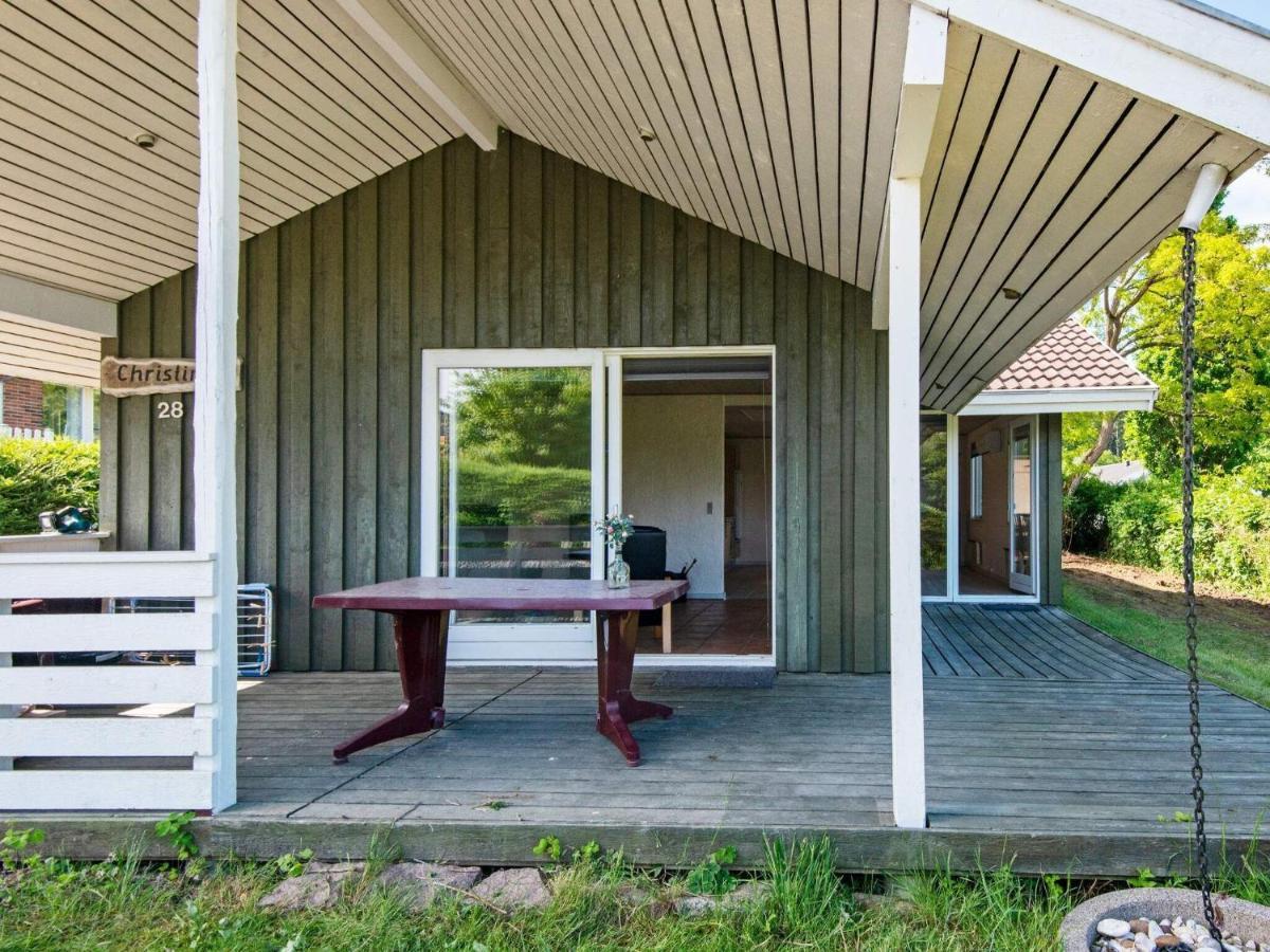 4 Person Holiday Home In B Rkop Borkop Bagian luar foto